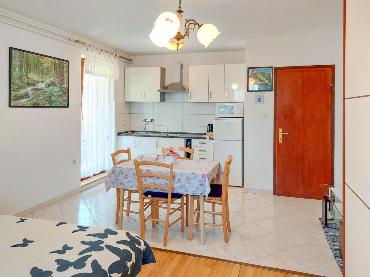 Apartment Kuki - Prc159 By Interhome Πόρετς Εξωτερικό φωτογραφία