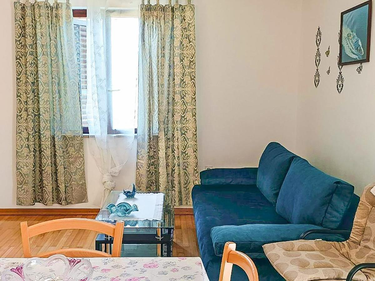 Apartment Kuki - Prc159 By Interhome Πόρετς Εξωτερικό φωτογραφία