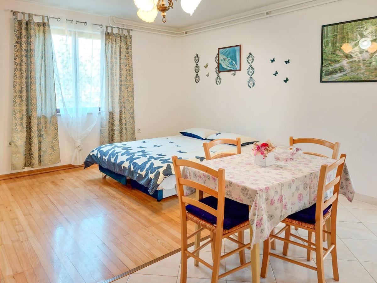 Apartment Kuki - Prc159 By Interhome Πόρετς Εξωτερικό φωτογραφία